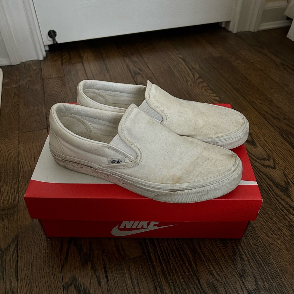 Vans slip on